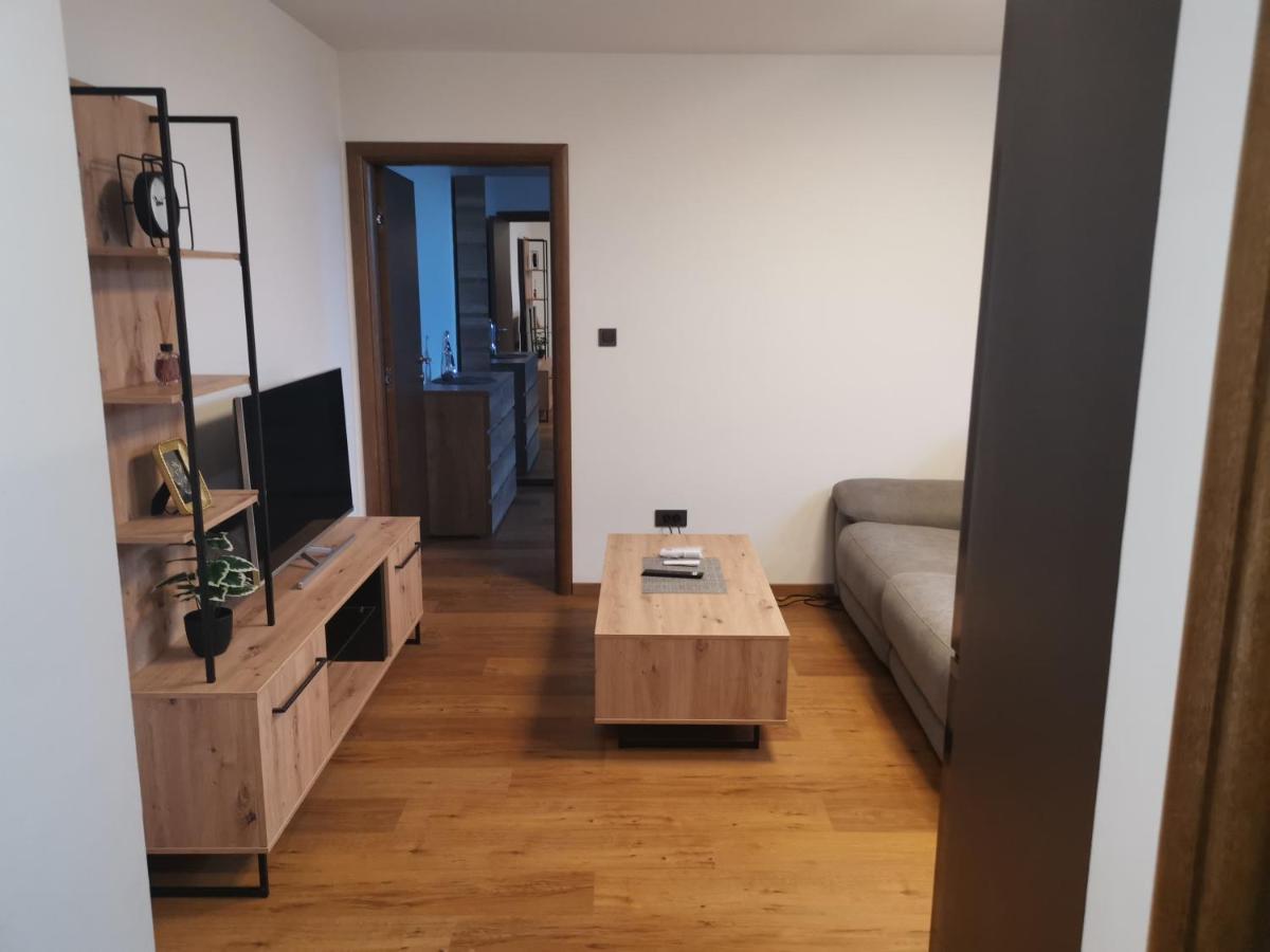 Nibela Apartments Zagabria Esterno foto